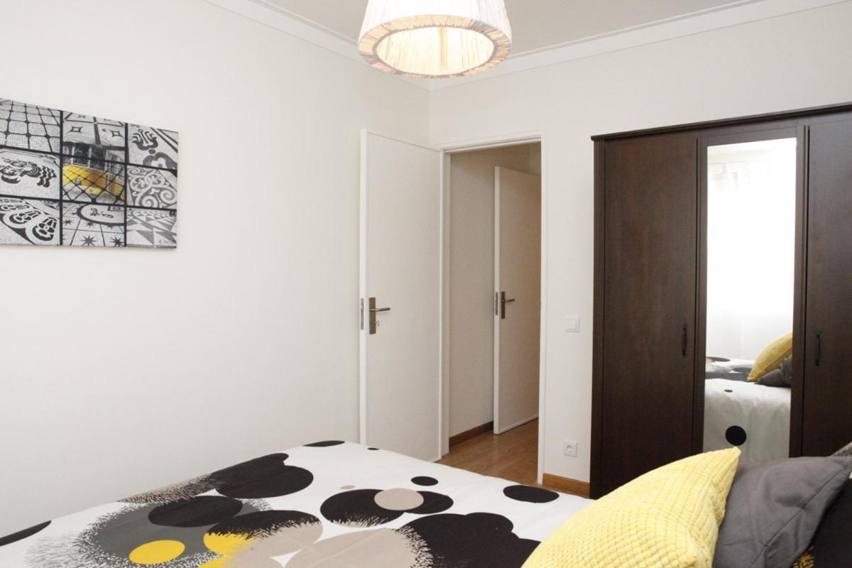 Family Central Apartment In Sao Pedro Do Estoril Bagian luar foto